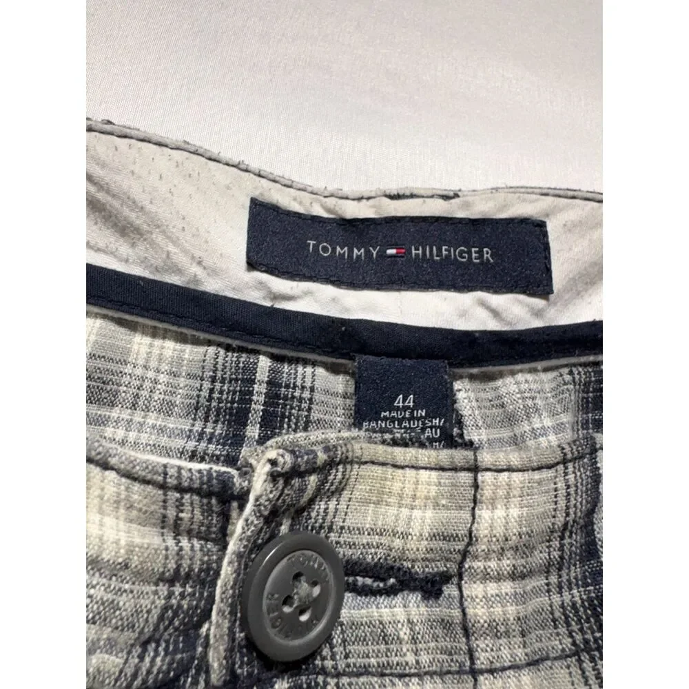 Tommy Hilfiger Plaid Cargo Shorts Men's Size 44 Gray